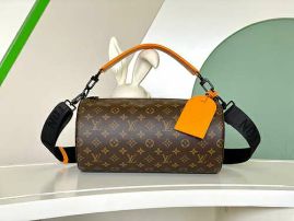 Picture of LV Lady Handbags _SKUfw139960230fw